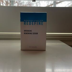 Rodan + Fields Redefine Intensive renewing serum